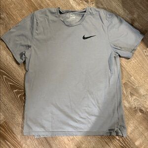 Nike Men's Gray Short Sleeve Dri-fit Tee